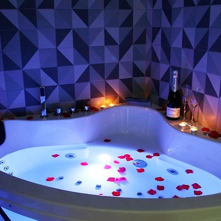 Apartamentos Las Trece Llaves Jacuzzi Bajo Reserva Mérida Dış mekan fotoğraf