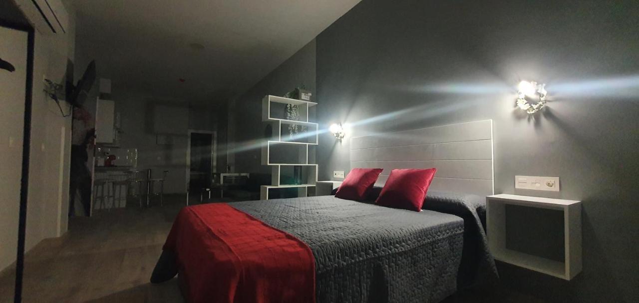 Apartamentos Las Trece Llaves Jacuzzi Bajo Reserva Mérida Dış mekan fotoğraf