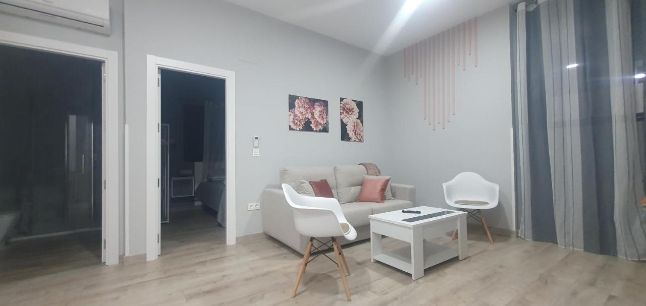 Apartamentos Las Trece Llaves Jacuzzi Bajo Reserva Mérida Dış mekan fotoğraf