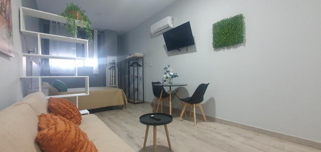 Apartamentos Las Trece Llaves Jacuzzi Bajo Reserva Mérida Dış mekan fotoğraf