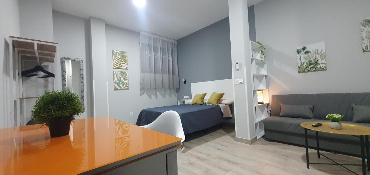 Apartamentos Las Trece Llaves Jacuzzi Bajo Reserva Mérida Dış mekan fotoğraf