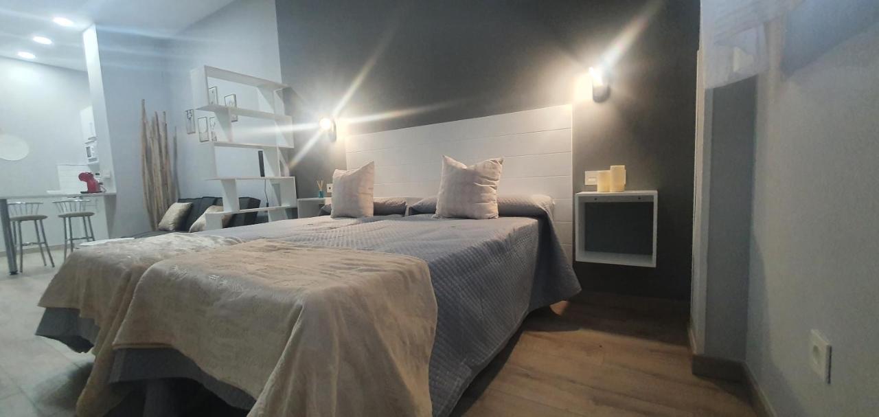 Apartamentos Las Trece Llaves Jacuzzi Bajo Reserva Mérida Dış mekan fotoğraf