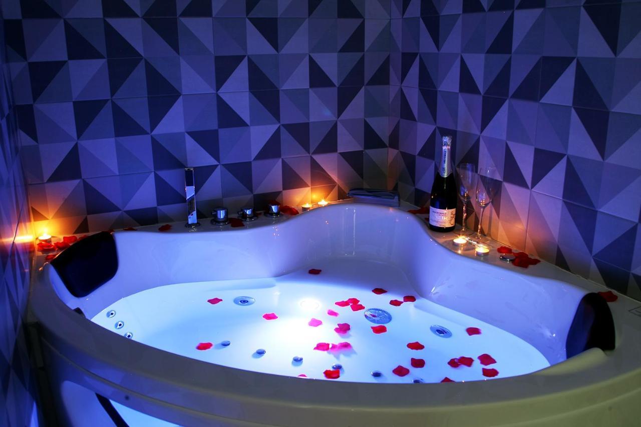 Apartamentos Las Trece Llaves Jacuzzi Bajo Reserva Mérida Dış mekan fotoğraf