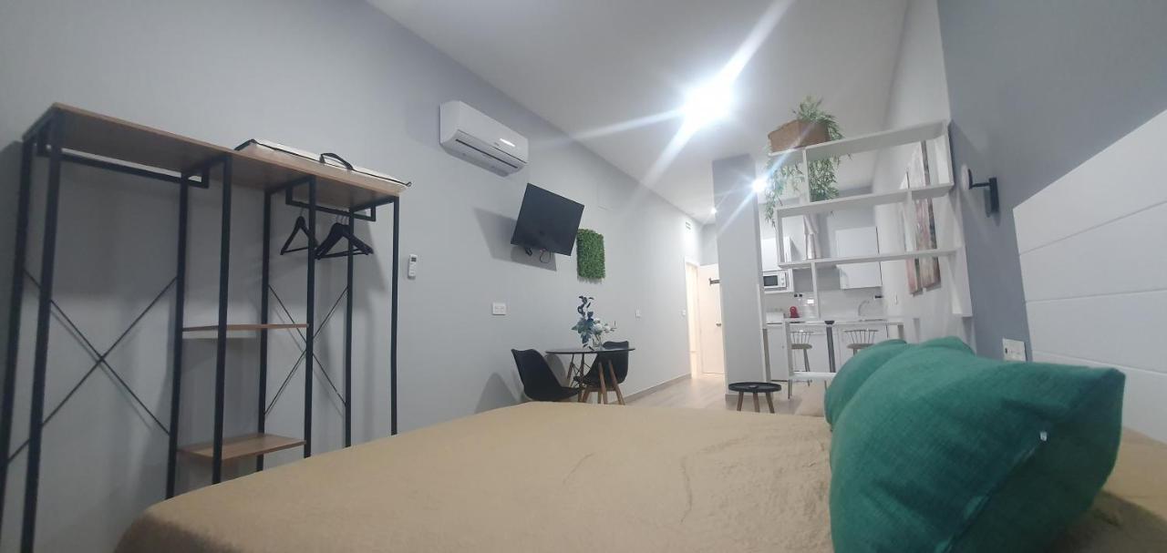 Apartamentos Las Trece Llaves Jacuzzi Bajo Reserva Mérida Dış mekan fotoğraf