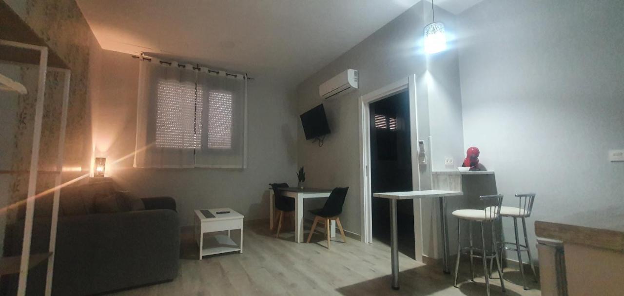 Apartamentos Las Trece Llaves Jacuzzi Bajo Reserva Mérida Dış mekan fotoğraf