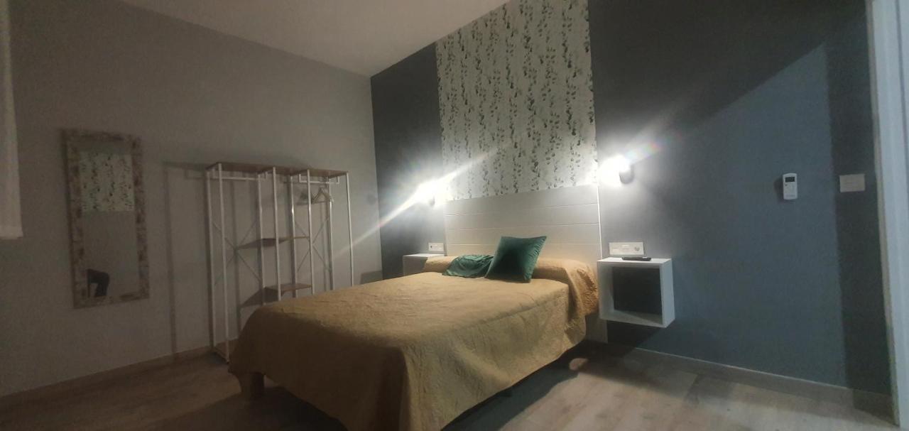 Apartamentos Las Trece Llaves Jacuzzi Bajo Reserva Mérida Dış mekan fotoğraf