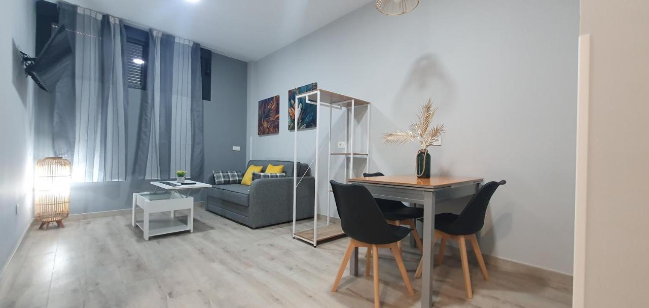 Apartamentos Las Trece Llaves Jacuzzi Bajo Reserva Mérida Dış mekan fotoğraf