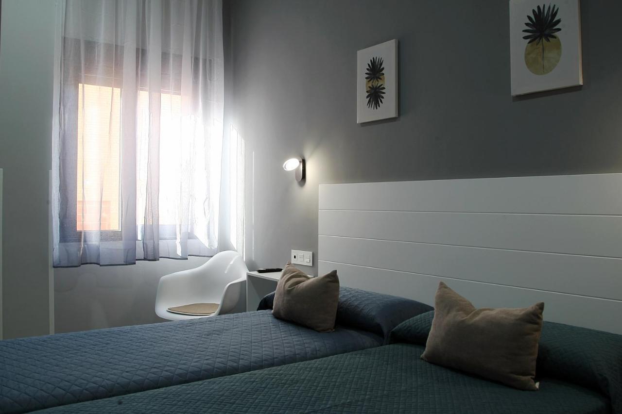 Apartamentos Las Trece Llaves Jacuzzi Bajo Reserva Mérida Dış mekan fotoğraf