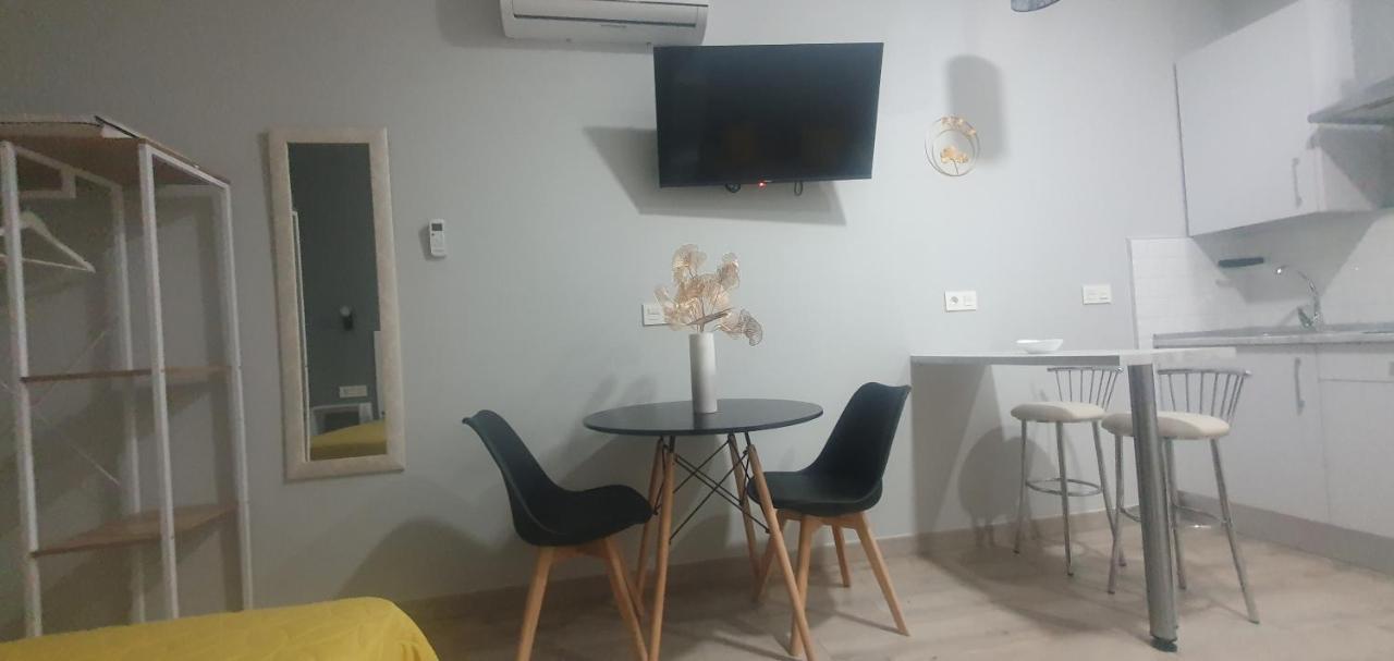 Apartamentos Las Trece Llaves Jacuzzi Bajo Reserva Mérida Dış mekan fotoğraf